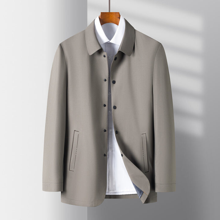 Chic and Stylish Lightweight Transition Jacket for Men