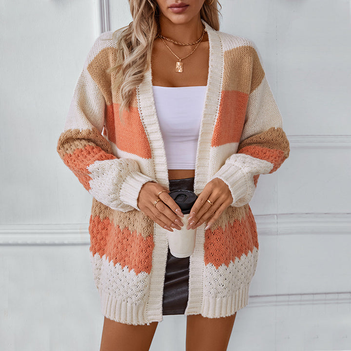 Knitted women's jacket with a trendy block design and an airy texture Lune London
