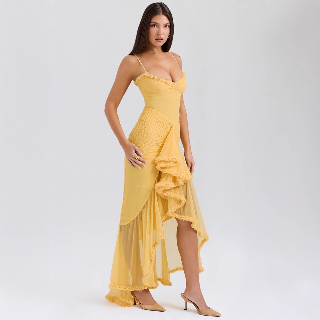 Elegant Maxi Dress for Women with Ruffle Details and Fitted Cut Chic & Style