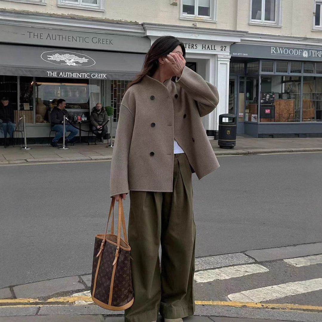 Transitional women's jacket with double-breasted closure and soft fabric Lune London