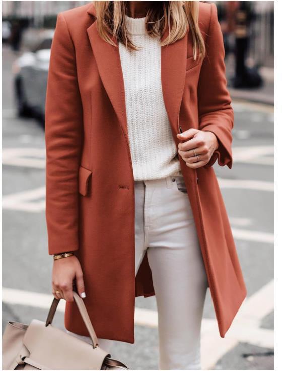Elegant women's coat, fitted, made of high-quality fabric Lune London
