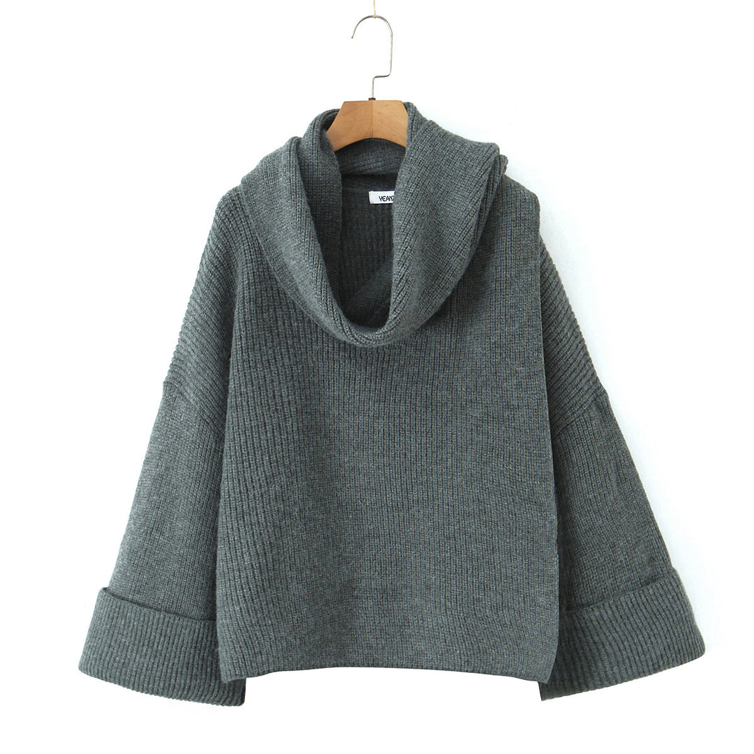 Chic turtleneck sweater in chunky knit for women Lune London