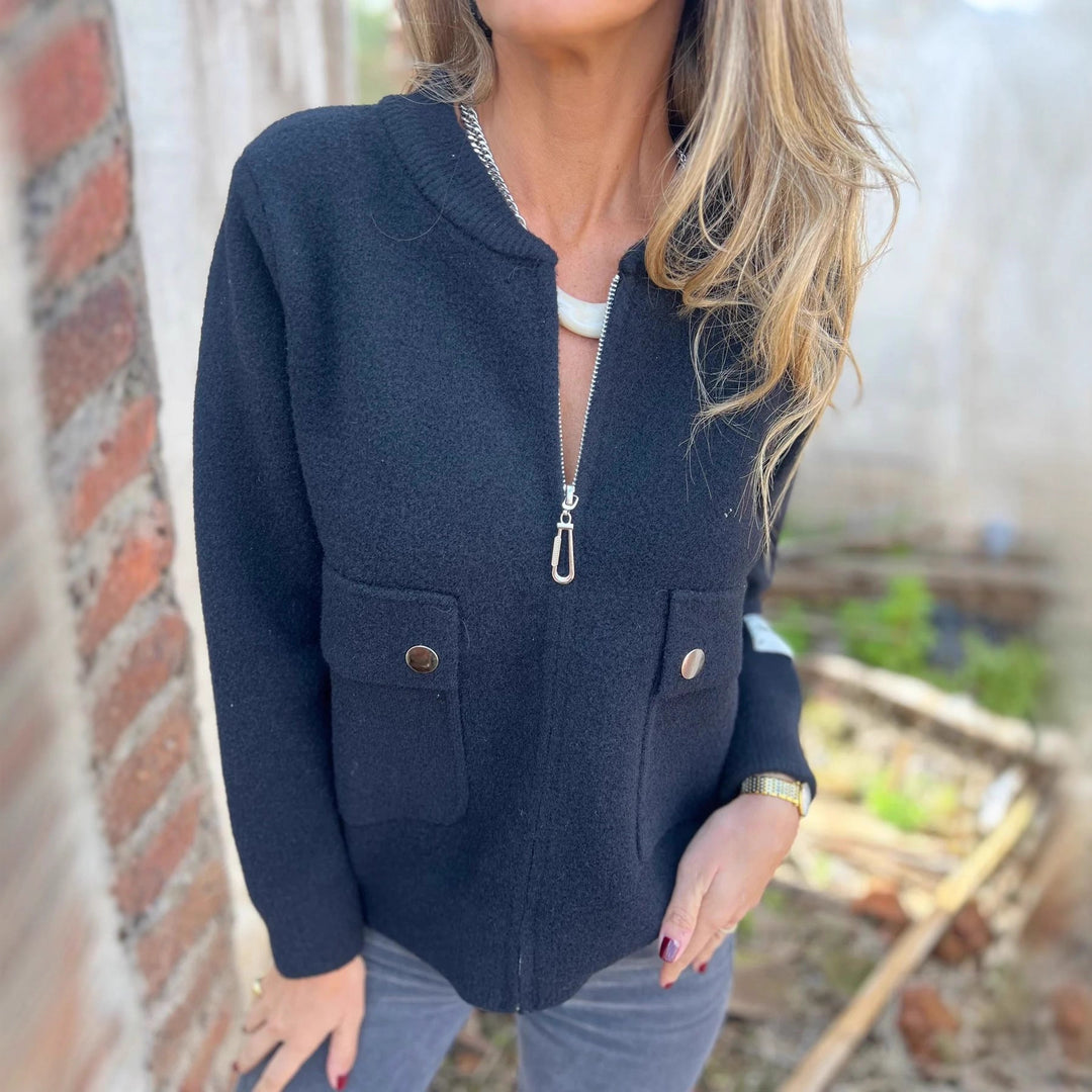 Fleece jacket for women with practical pockets and zipper Lune London
