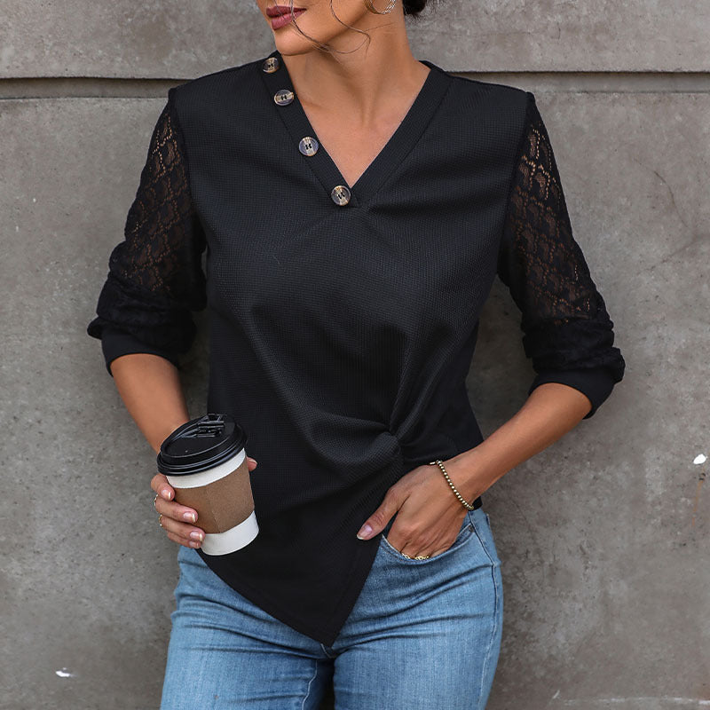 Top femme avec détails en dentelle et boutons Chic & Stil