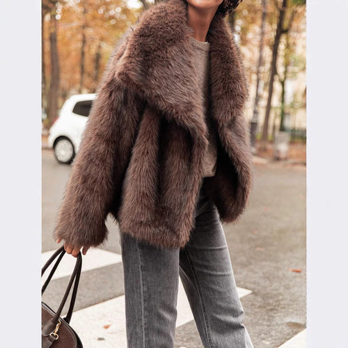 Ladies Elegant Faux Fur Coat with a Voluminous Collar Lune London