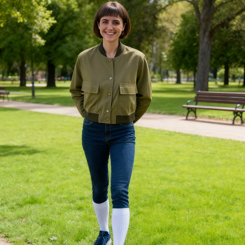 Women's bomber jacket with large practical pockets and elastic cuffs Lune London