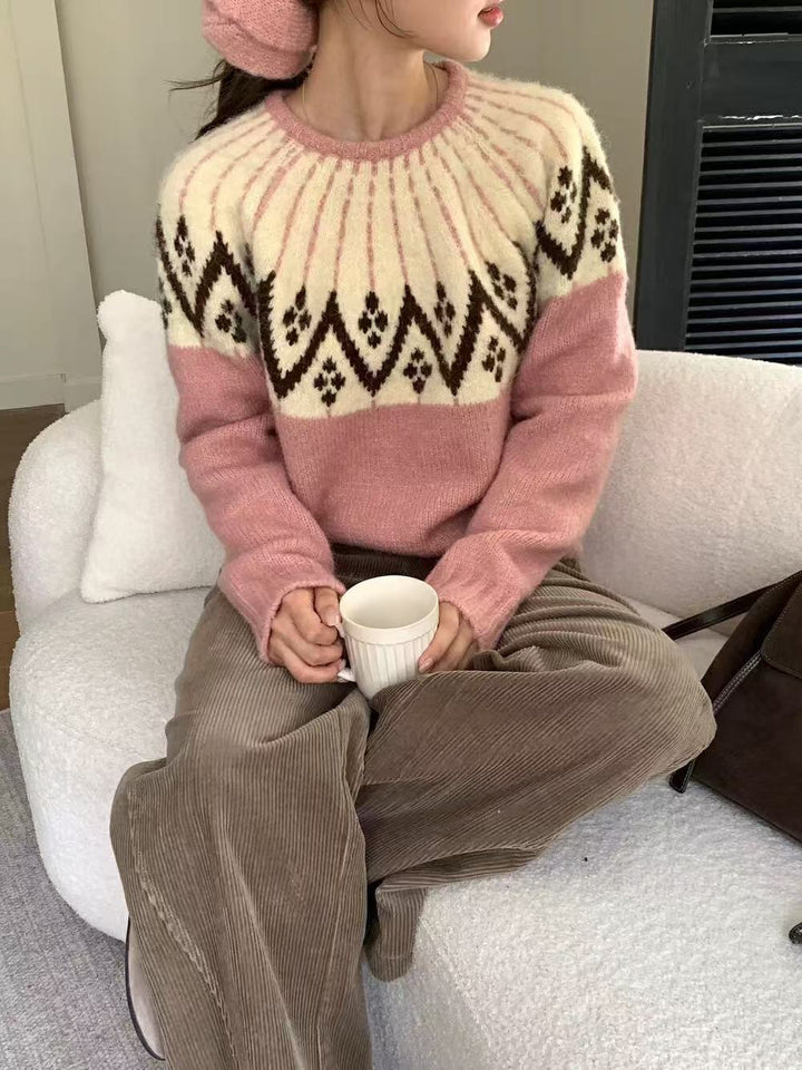 Ladies Comfortable Knit Sweater with Geometric Print and Round Neck Lune London