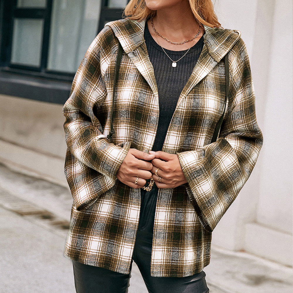 Ladies Carre Overshirt jacket in a casual style with hood and wide sleeves Lune London