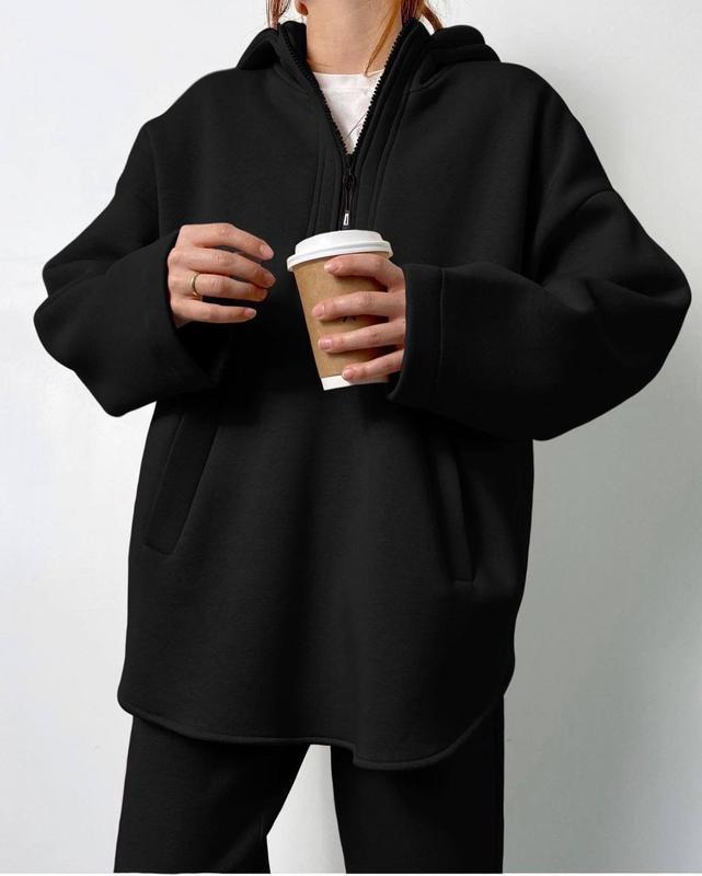 Ladies Modern High Collar Fleece Sports Set with Practical Pockets Lune London