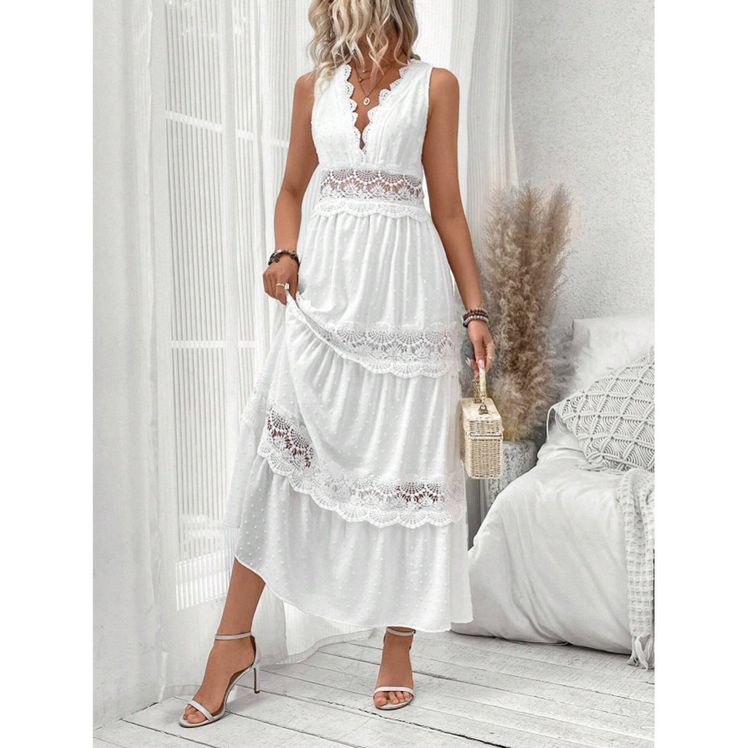 Airy maxi dresses for women with elegant lace accents Lune London
