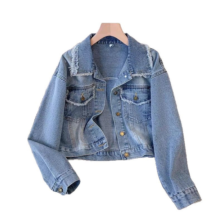 Veste en denim cropped pour femmes avec franges et détails de boutons Chic & Stil
