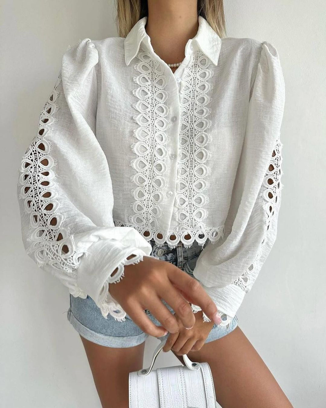 Elegant ladies' blouse with refined embroidered pattern and balloon sleeves Lune London