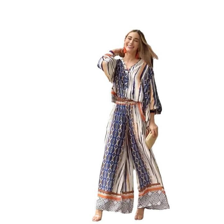 Elegant maxi dress for women with a modern graphic pattern and a fitted bust area Lune London