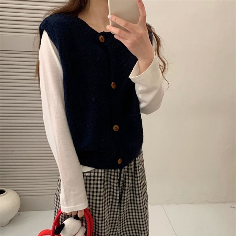 Gilet tricoté pour femme avec fermeture à boutons et coupe tendance Chic & Stil