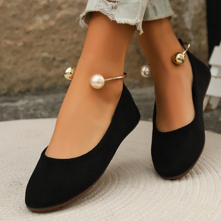 Ladies Elegant Ballet Flats with Trendy Chic Pearl Detail