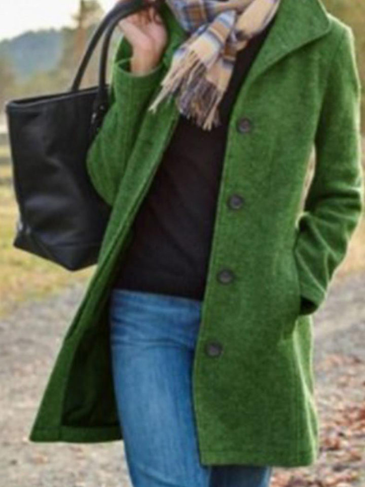 Elegant wool coat for women with classic lapels Lune London