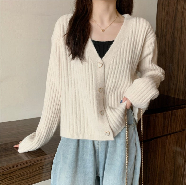 Ribbed knit cardigan for women with heart-shaped buttons Lune London