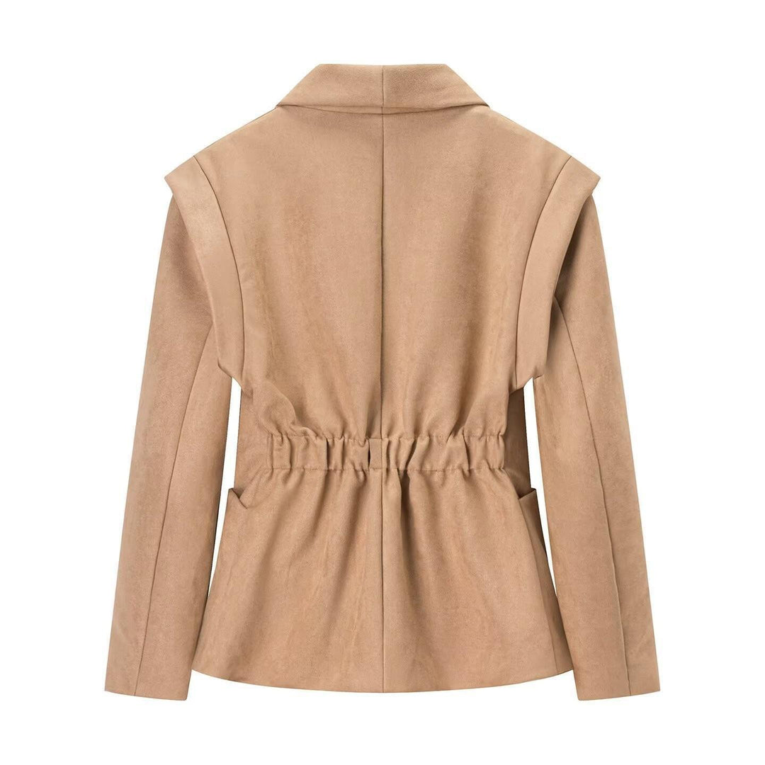 Elegant blazer jacket for women with structured design and trendy details Lune London