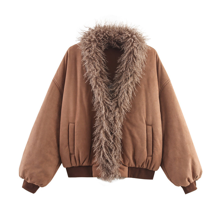 Trendy women's jacket with a luxurious faux fur collar and comfortable shoulder pads Lune London