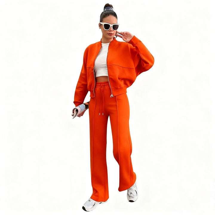 Casual set for women in soft fleece with jacket and pants Lune London