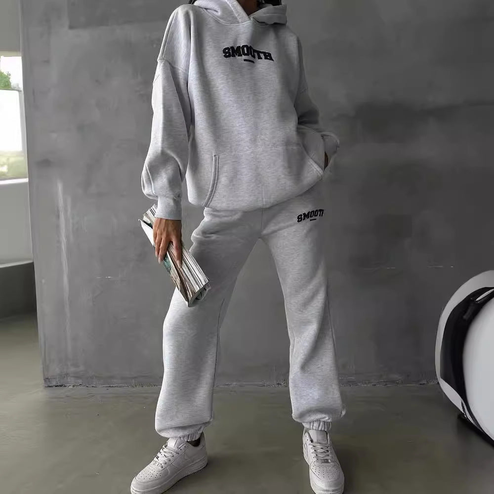 Casual hoodie sweatshirt set for women with elastic waistband Lune London