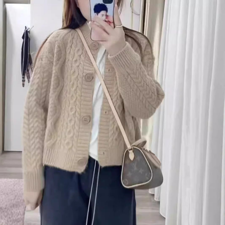 Women's knit jacket with a classic cable pattern Lune London