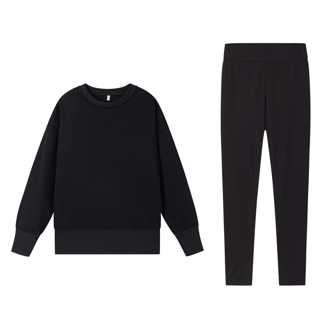 Ladies Sport Leisure Set with Soft Sweatshirt and Comfortable Leggings Lune London