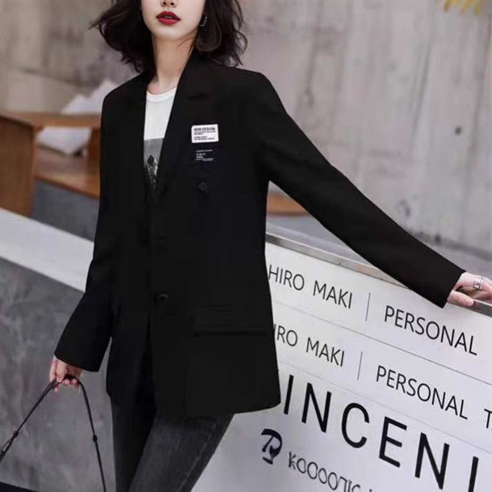 Blazer surdimensionné élégant pour femmes avec coupe croisée et détails modernes Chic & Stil