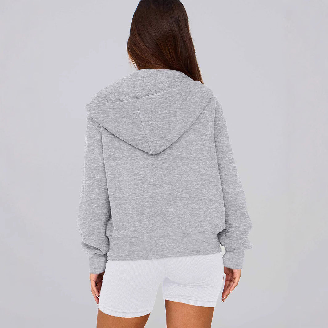 Women Sports Hoodie with Full Zip and Practical Side Pockets Chic and Style