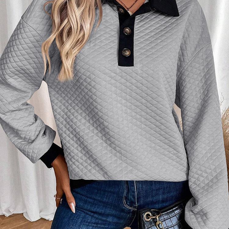 Quilted oversized sweater for women with classic collar and practical button details Lune London