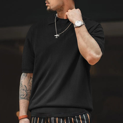 Casual short-sleeve polo for men with textured design and trendy collar Lune London