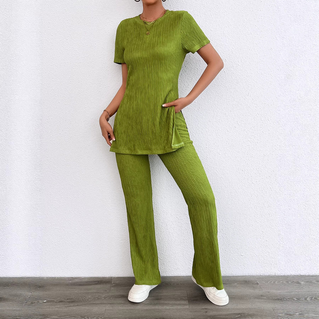 Women's legging set with a soft, textured top and a loose fit Chic & Stil
