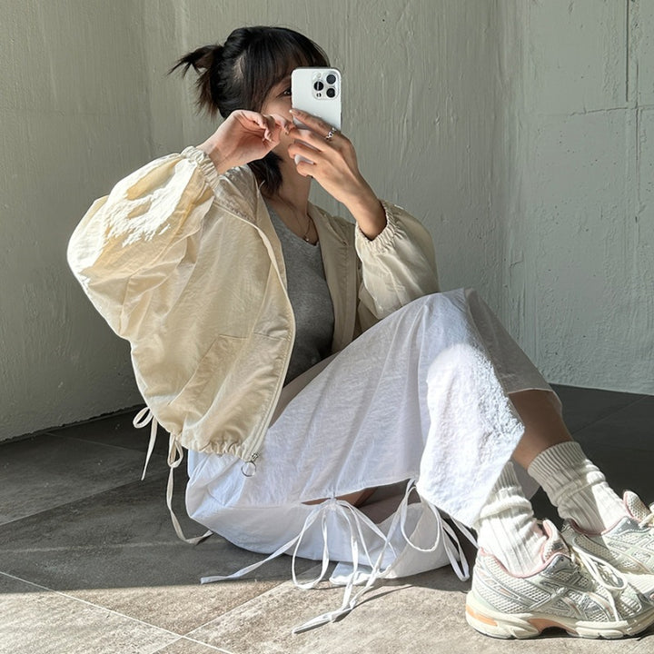 Veste extérieure légère et respirante pour femmes avec cordon de serrage Chic & Stil