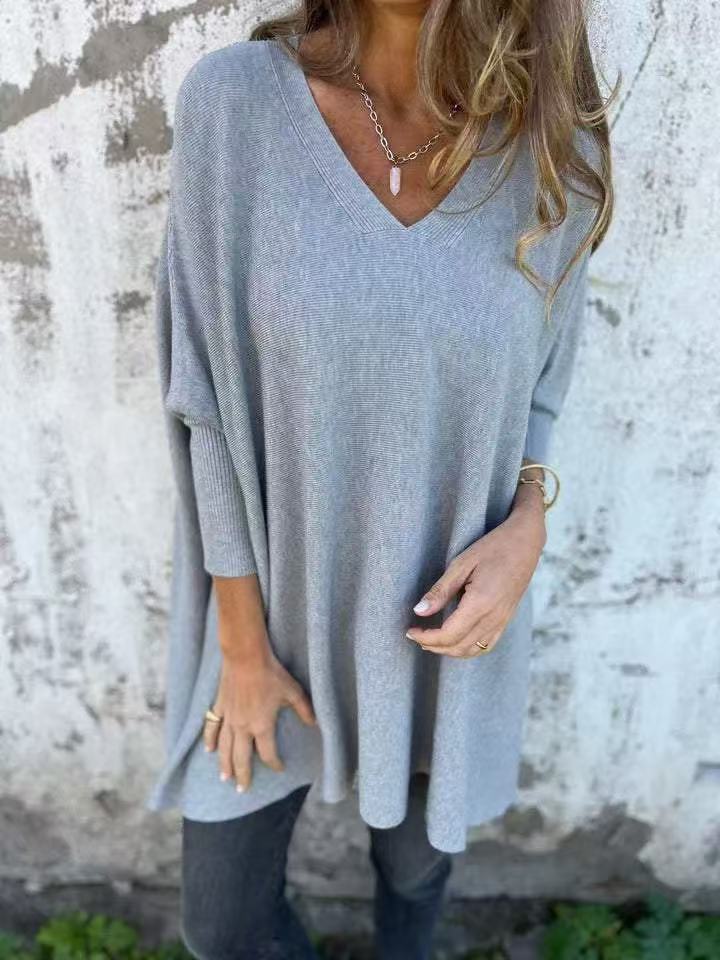 Oversized sweater for women with V-neck and airy design Lune London