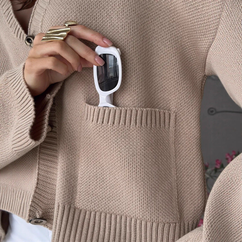 Women Chunky Knit Cardigan with Convenient Pockets Lune London