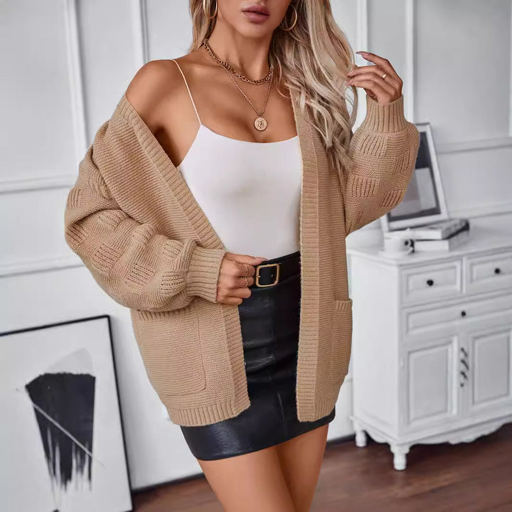 Women’s oversized cardigan with pockets and structured sleeves Lune London