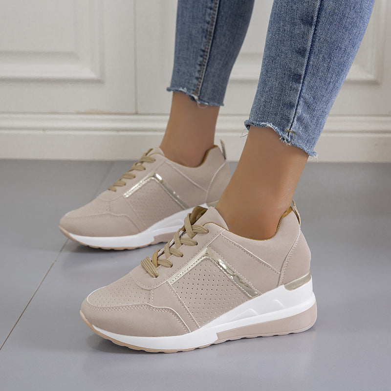 Women Comfortable and Trendy Sneakers with Breathable Upper and Cushioned Sole Lune London