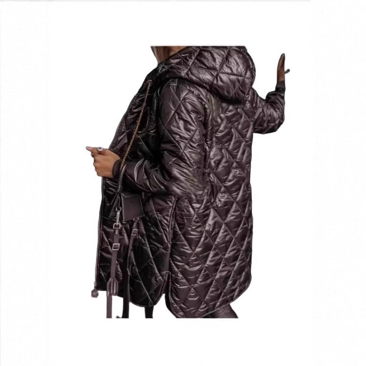 Lady quilted jacket with removable hood and side pockets Lune London