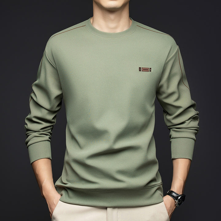 Elegant pullover for men with round neck in fine functional material Lune London