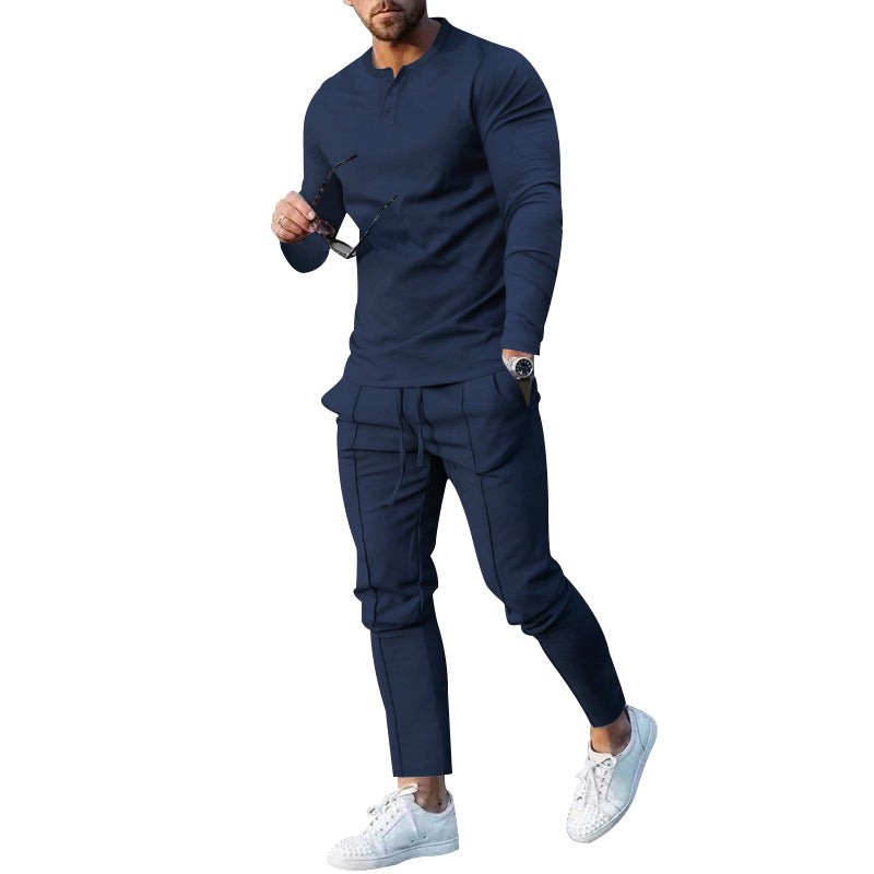 Athletic leisure outfit for men with long sleeve Henley top and comfortable jogging capri pants Lune London