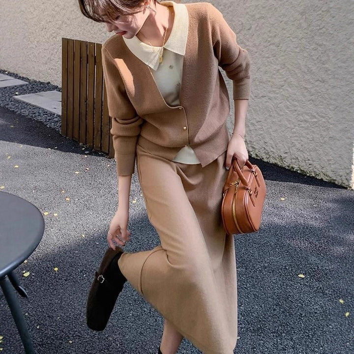 Women’s knit set with an elegant blouse look and a flowy skirt Lune London