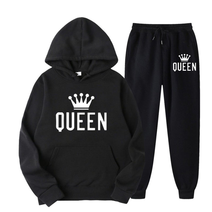 Women’s tracksuit with stylish crown design and loose fit Chic & Stil