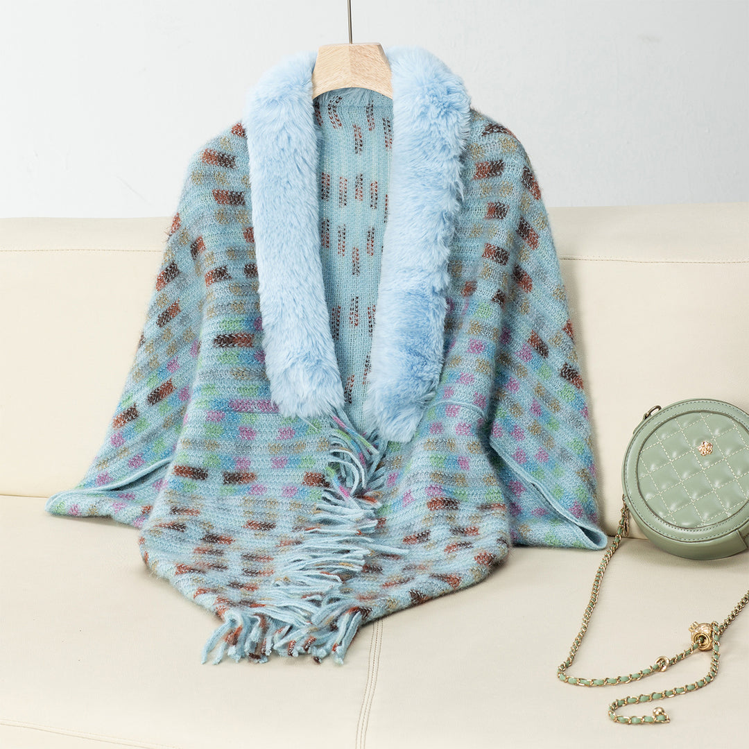 Women's elegant poncho with luxurious faux fur collar and fringes Lune London