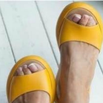 Ladies comfort anti-slip sandals Lune London