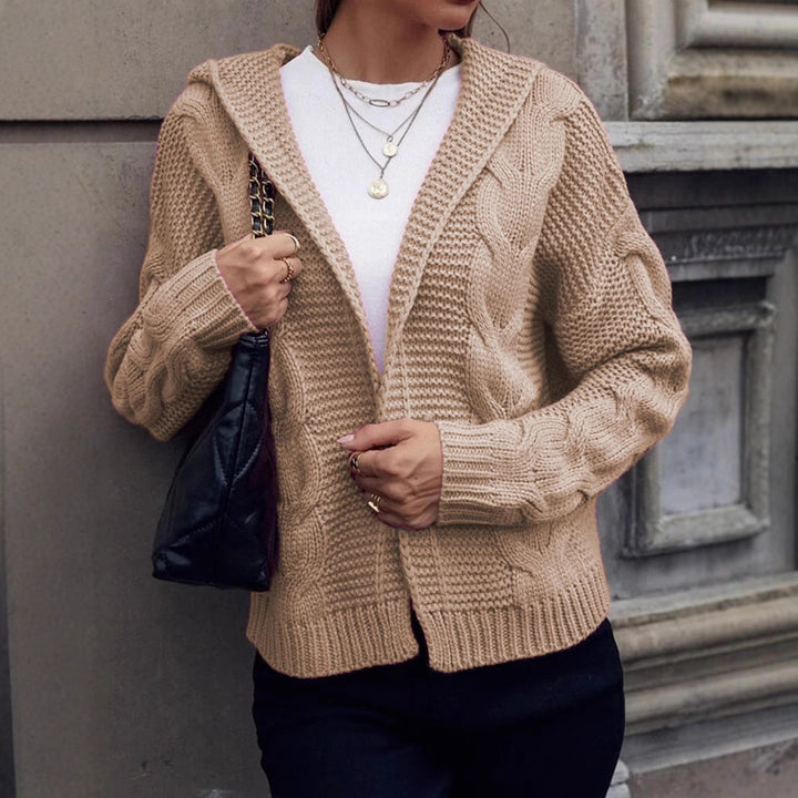 Chunky knit jacket for women with hood and relief pattern Lune London