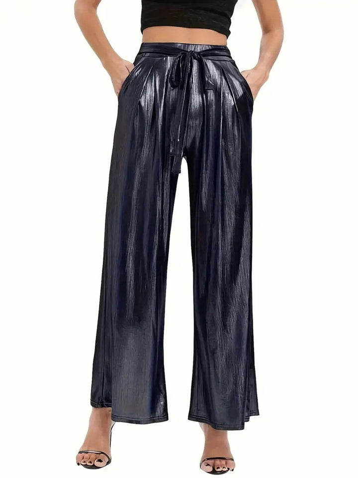 Elegant pleated pants for women with a glossy finish Lune London