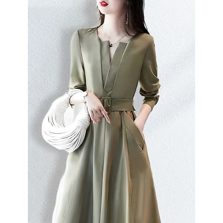 Elegant belted midi dress for women Lune London