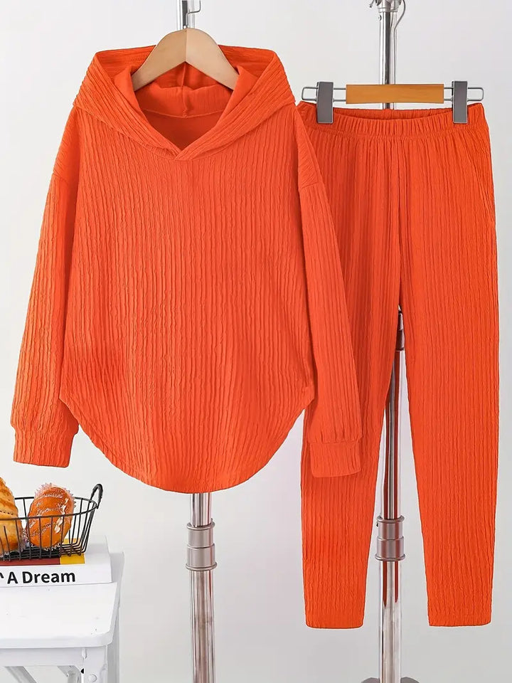 Lune London textured design casual sweatshirt and pants set for women