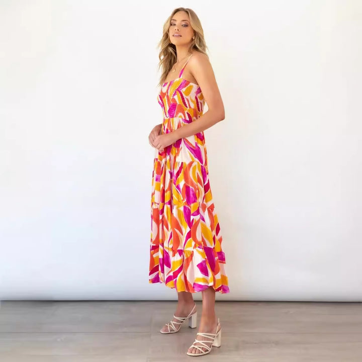 Women’s maxi dress with voluminous skirt and strapless shoulders Lune London