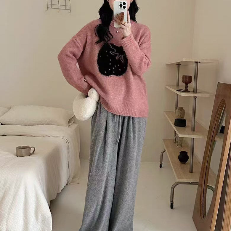 Soft sweater for women with a modern design featuring a cute animal pattern Lune London